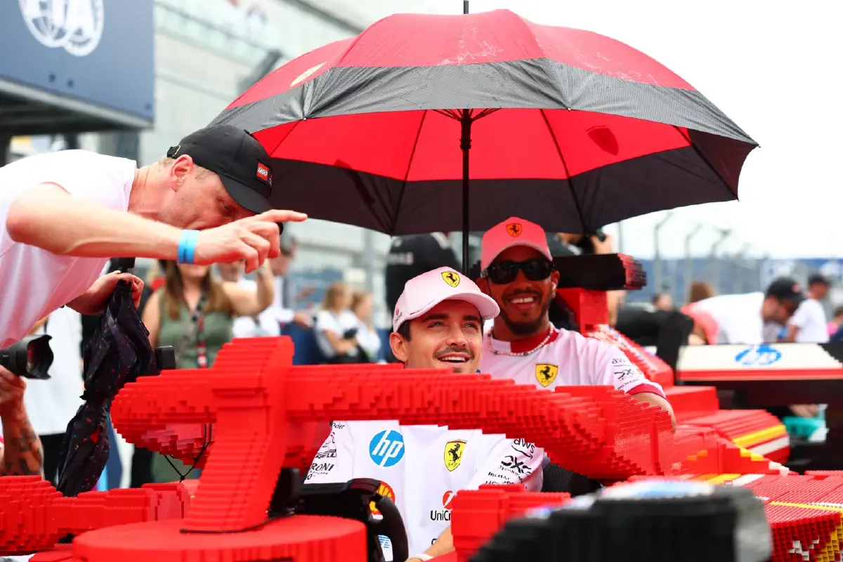 เฟี้ยวเกิน! รถแข่ง F1 ต่อจาก LEGO 4 แสนชิ้น ขนาดเท่าจริง แถมขับได้