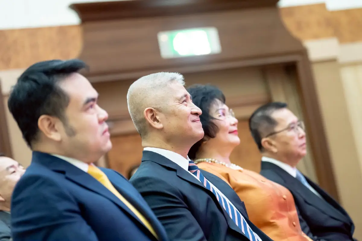 มูลนิธิมาดามแป้ง มอบทุนการศึกษา 1 ล้านบาท แก่บุตรข้าราชการตำรวจ