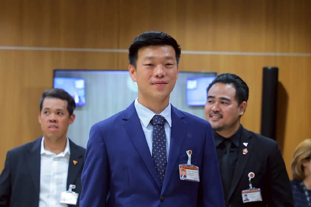 "พรรคประชาชน" โต้ “สส. กฤษฎิ์” 