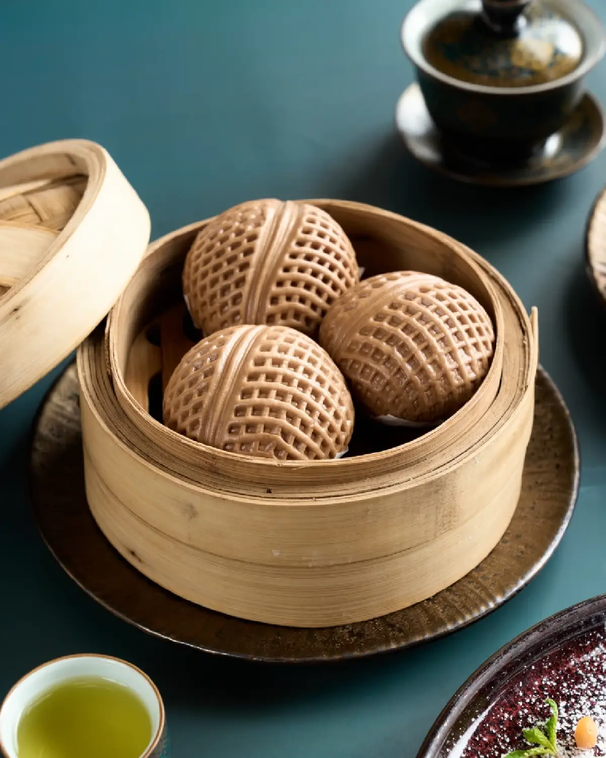 ซาลาเปาวอลนัทไส้หมูสับ