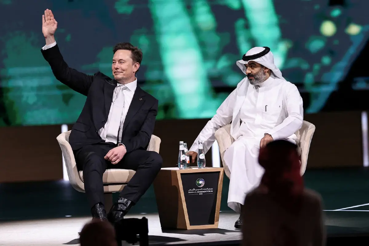 ดีลยักษ์! Musk พา Starlink บุกซาอุฯ ไฟเขียวใช้ในน่านฟ้า-น่านน้ำ