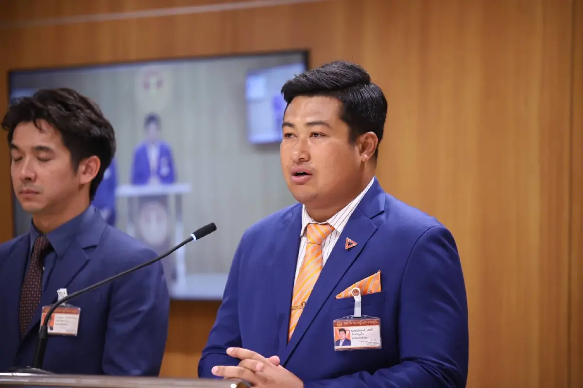 นายเฉลิมพงศ์ แสงดี สส.ภูเก็ต เขต 2 