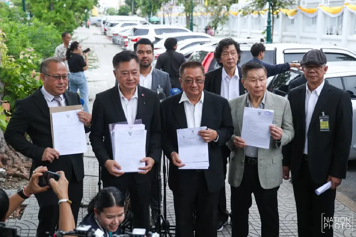 "เสรีพิศุทธิ์-ชาญชัย" ยื่นหลักฐาน "คดีชั้น 14" ให้ศาลฎีกา