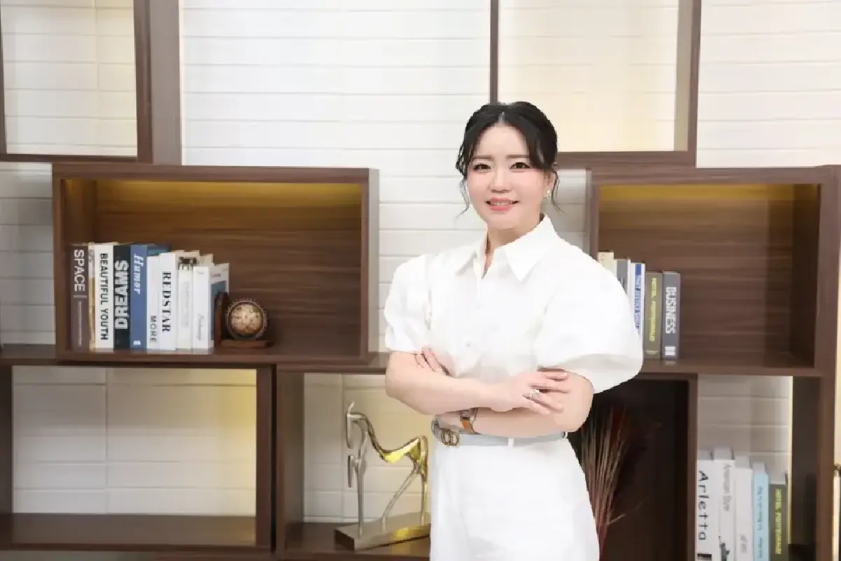 วาศิณี สุรชาติชัยฤทธิ์