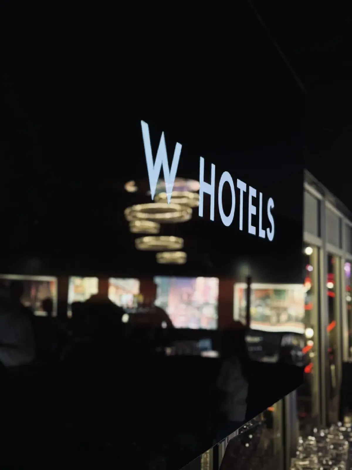 W Macau - Studio City : พักโรงแรมเดียว ครบจบทุกอย่างที่มาเก๊า