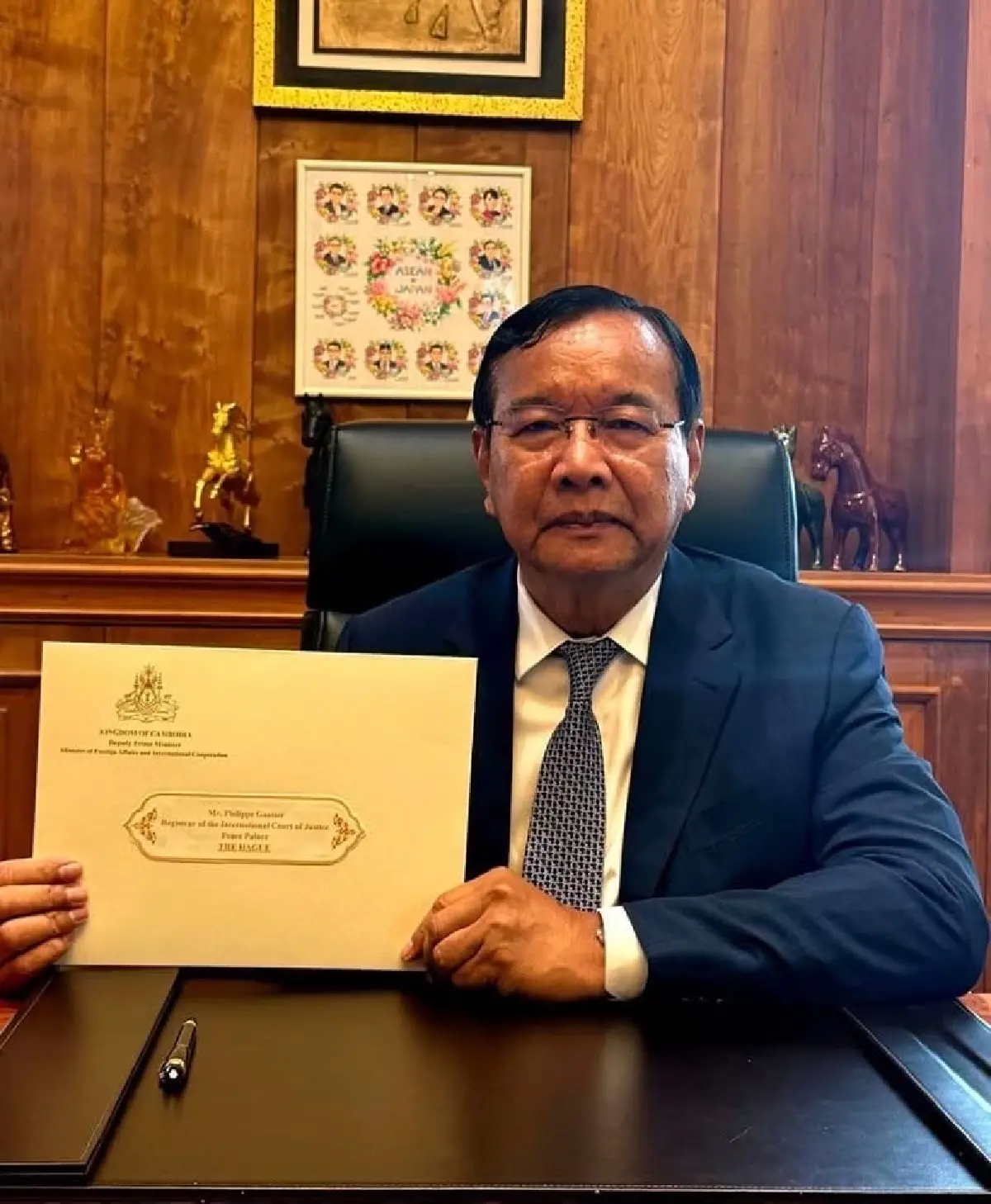 กัมพูชาถือฤกษ์ชนะคดีเขาพระวิหาร ยื่นฟ้องศาลโลก 4 จุดพิพาทชายแดนไทย