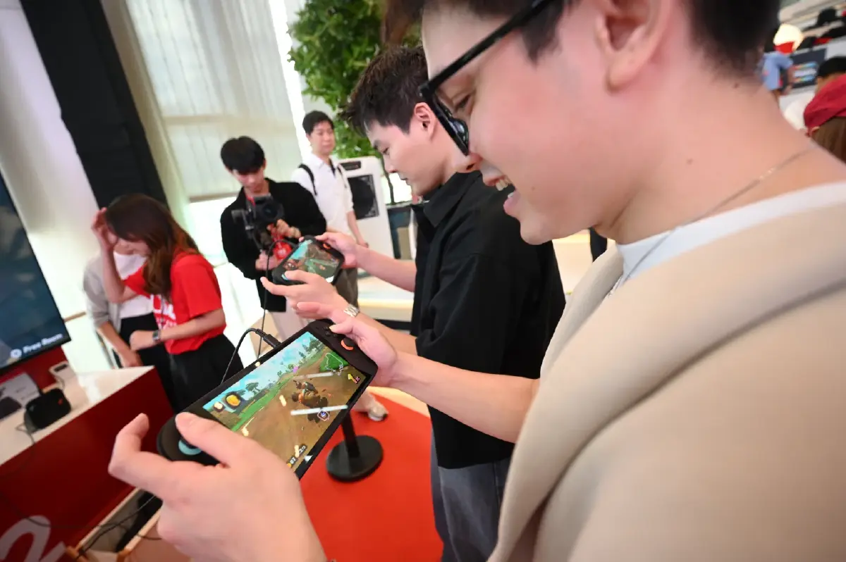 Nintendo Switch 2 เครื่องศูนย์ไทยที่เกมเมอร์ห้ามพลาด!