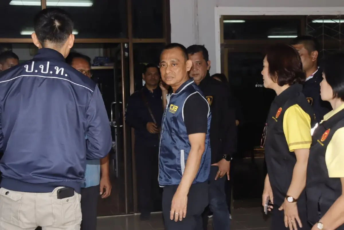 "บิ๊กเต่า" นำทีมปปป.บุกจับ "ผอ.กองคลัง" เบิกงบทิพย์ 9 ล้าน