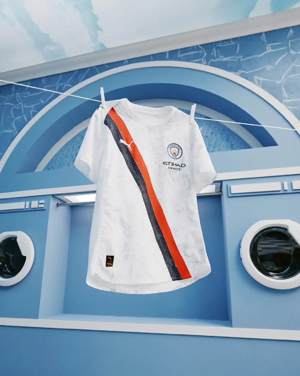 ส่องชุดแข่งใหม่ PUMA x KIDSUPER เปิดตัวศึกฟุตบอลสโมสรโลก