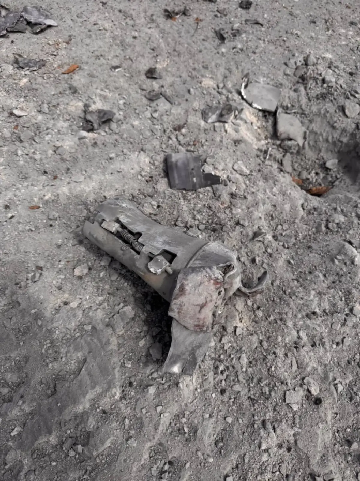 "จิรายุ" เผยกัมพูชายิงจรวดถล่มคนไทย ดับ 1 เจ็บสาหัสรวมเด็ก 5 ขวบ