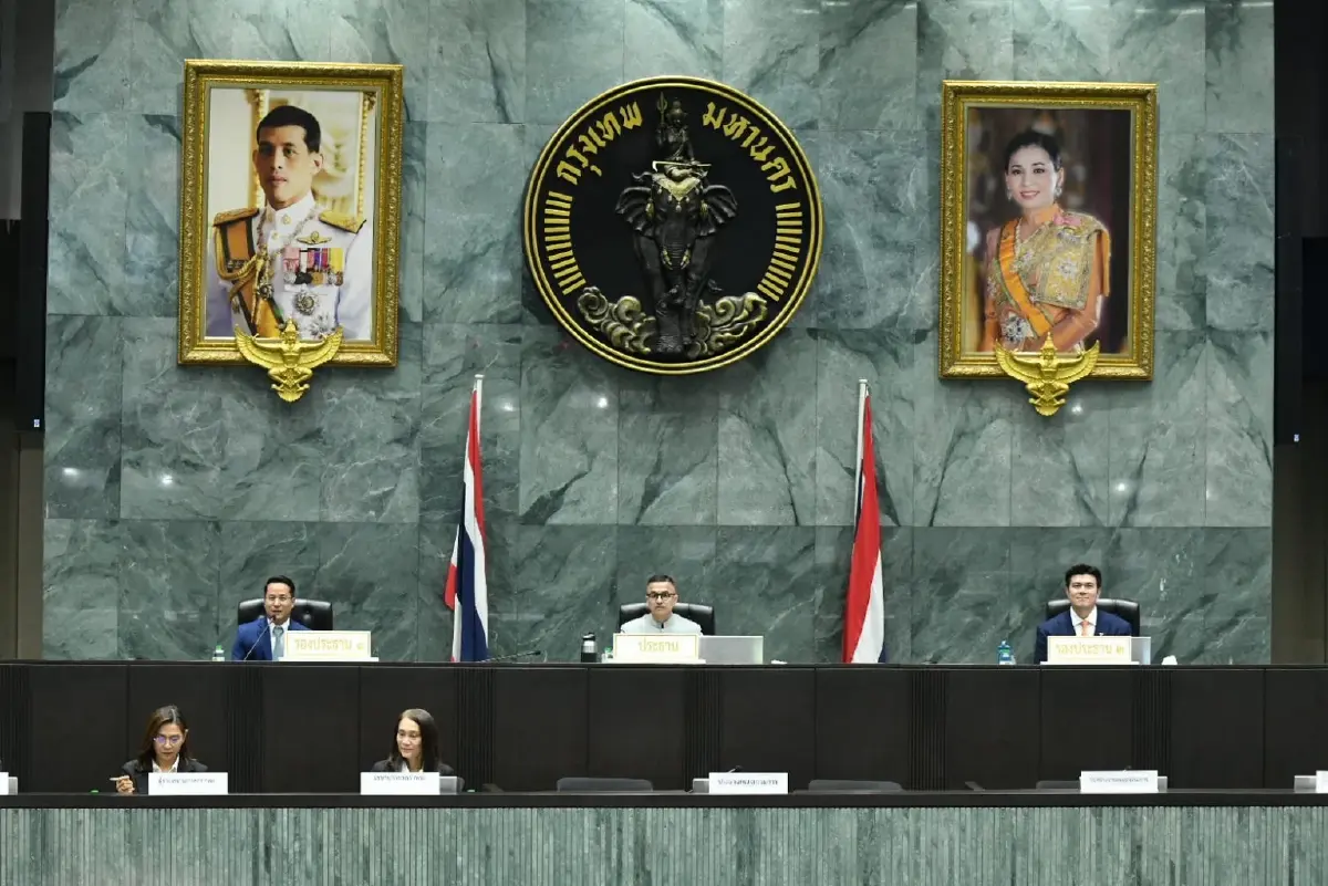 กทม.เตรียมคุมแสงป้าย LED ตั้งมาตรฐานใหม่ลดการรบกวนคนกรุง