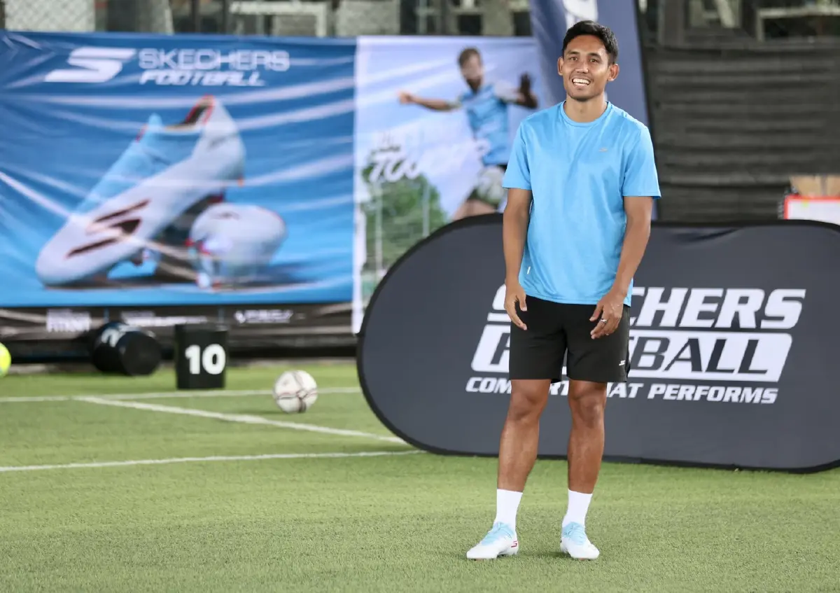 เปิดอาวุธลับ “ธีรศิลป์ แดงดา” รองเท้าคู่ใจรุ่นใหม่ SKECHERS