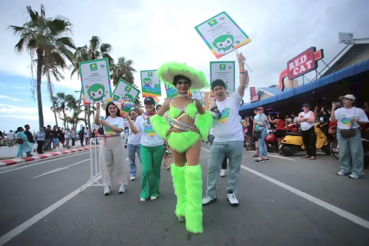 “ประกันภัยไทยวิวัฒน์” ผนึก “เซ็นทรัลพัฒนา”  ฉลอง Pride Month 2025 ดันไทยสู่ Pride Landmark ระดับโลก