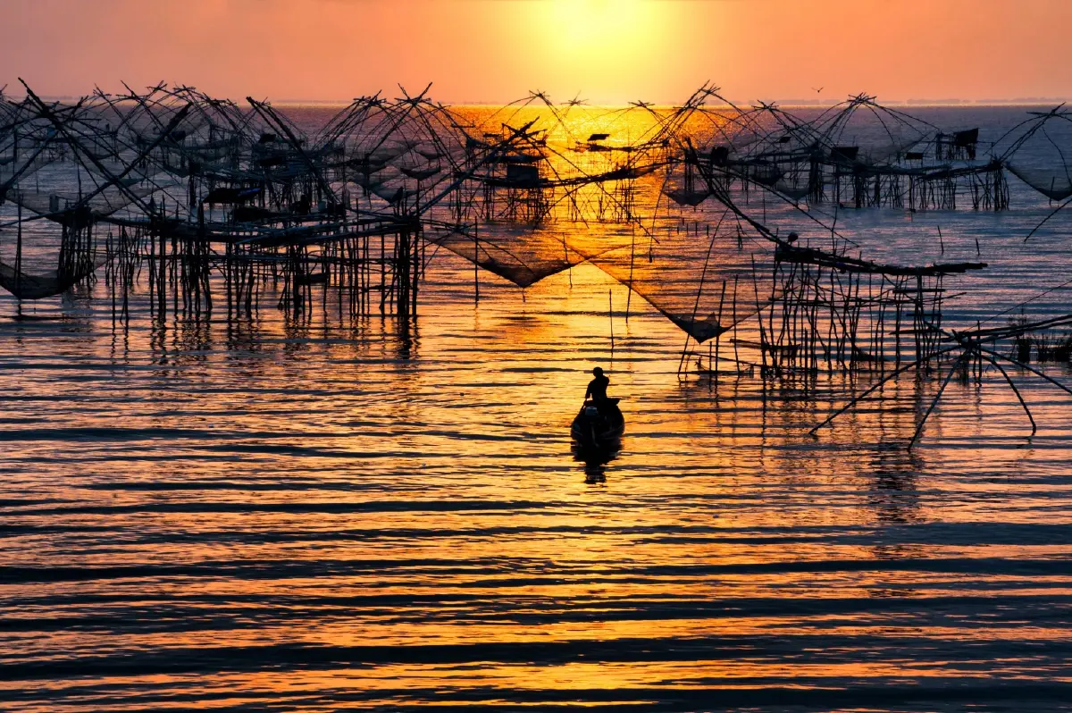ท่องเที่ยวเลื่อนเก็บค่าเหยียบแผ่นดิน รับสถานการณ์ยังไม่เอื้อ