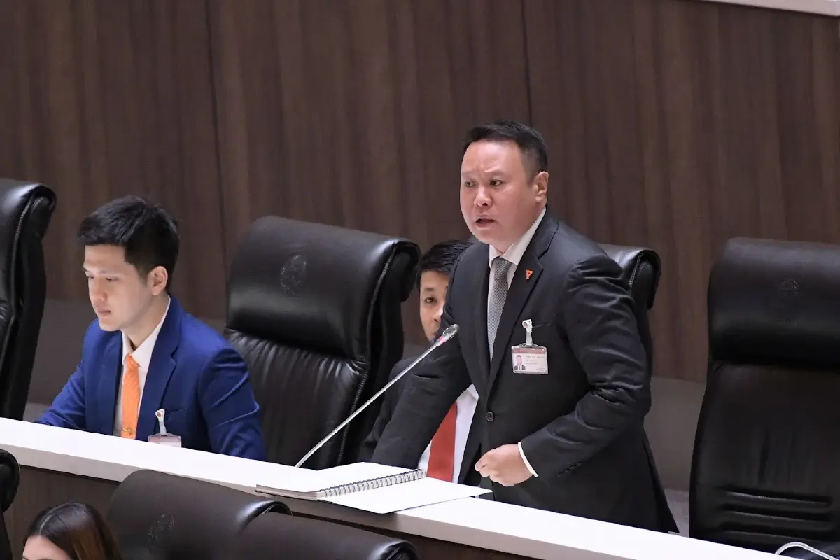 สส.ปชน.จี้ แจงปัญหา “เที่ยวไทยคนละครึ่ง” แอปฯ ไร้ประสิทธิภาพ