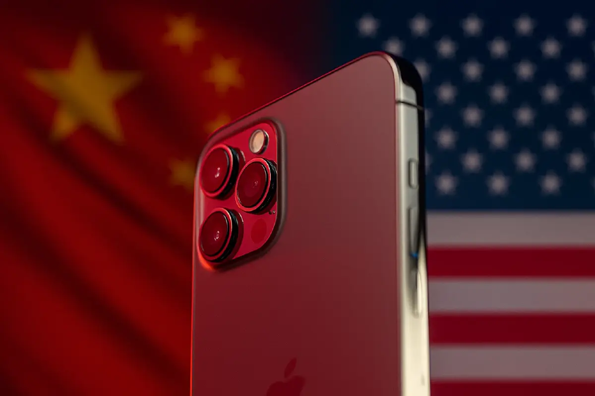 ทรัมป์ยังบีบ Apple ทิ้งจีน Wall Street สวน “ทำไม่ได้” เสี่ยงตลาดพัง