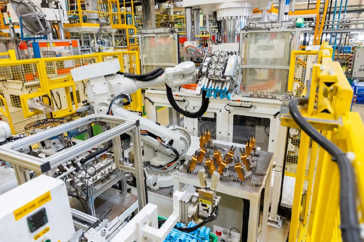 SCGC ฝ่าคลื่นปิโตรเคมี!  “ศักดิ์ชัย” นำทีมปรับแผนรับมือผันผวน-เร่งเปิดโรงงาน LSP