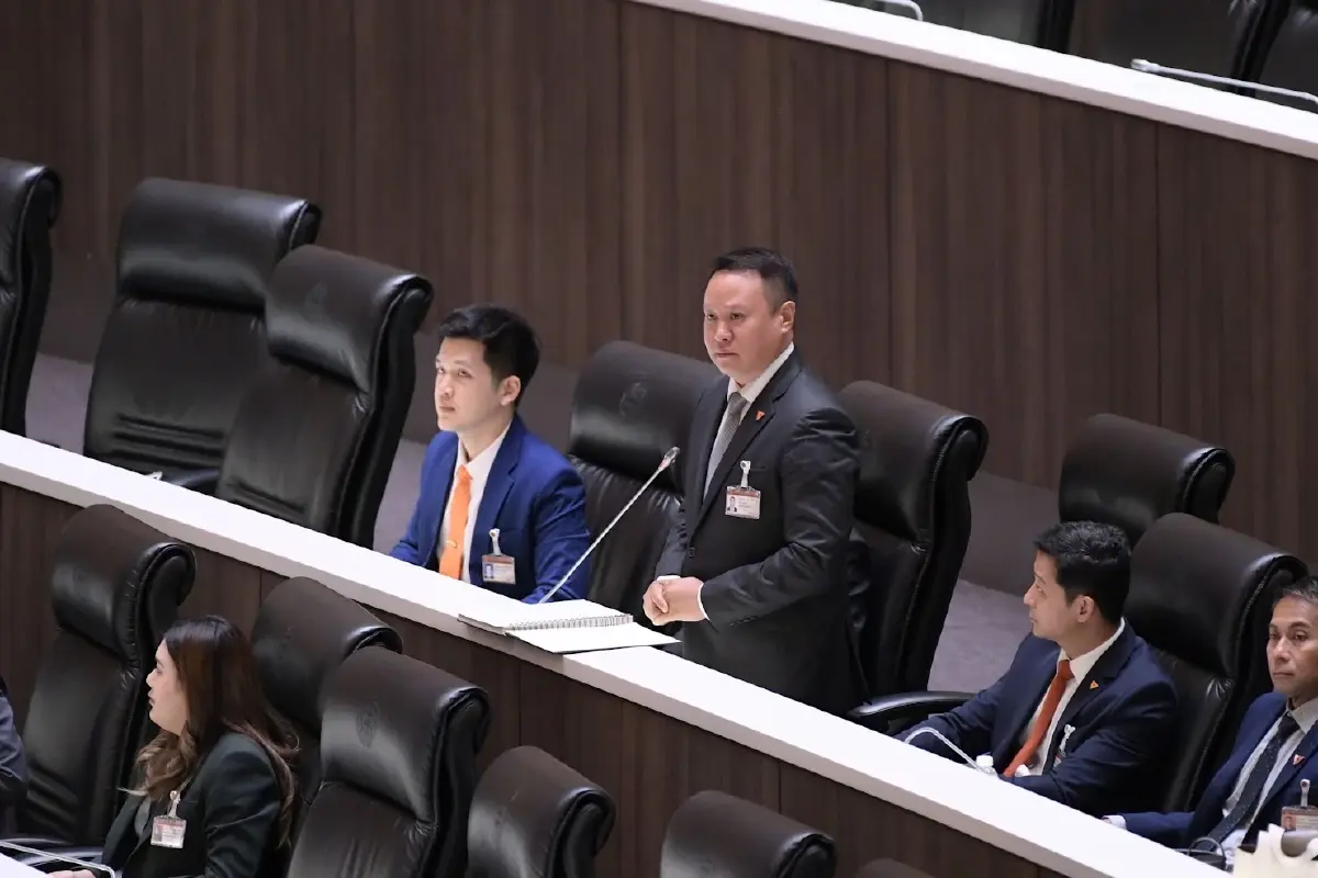 สส.ปชน.จี้ แจงปัญหา “เที่ยวไทยคนละครึ่ง” แอปฯ ไร้ประสิทธิภาพ