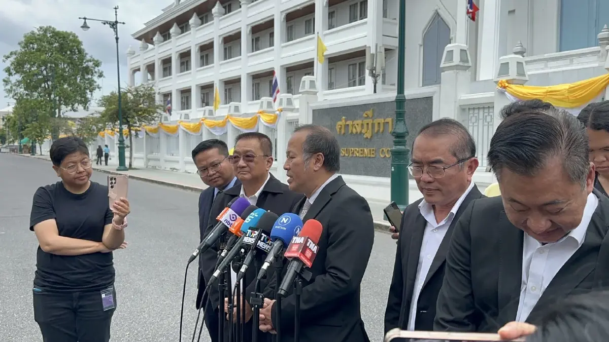 ศาลฎีกาไต่สวนแพทยสภา 3 ปาก ยัน อาการ”ทักษิณ“คดีชั้น14 ไปกลับได้