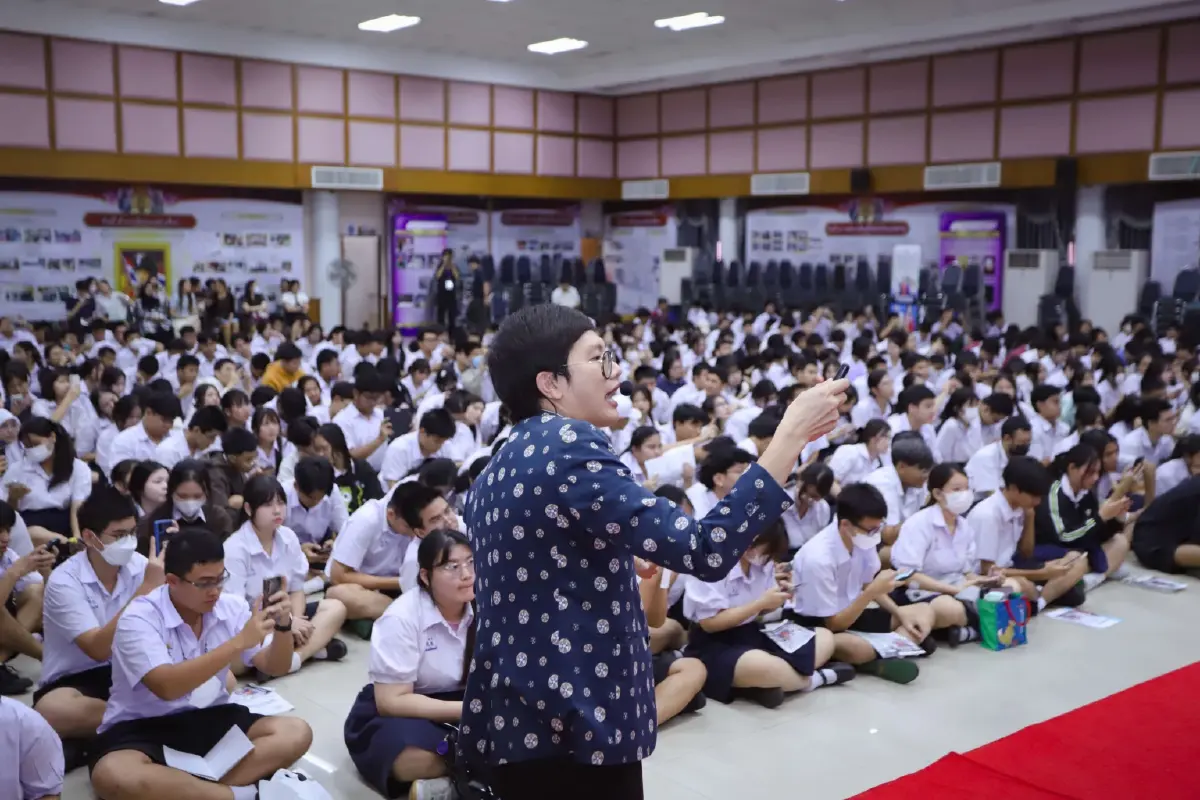 BEM ปลุกพลังนักเรียนทั่วไทย สู้ศึก TCAS โค้งสุดท้ายปีที่ 17