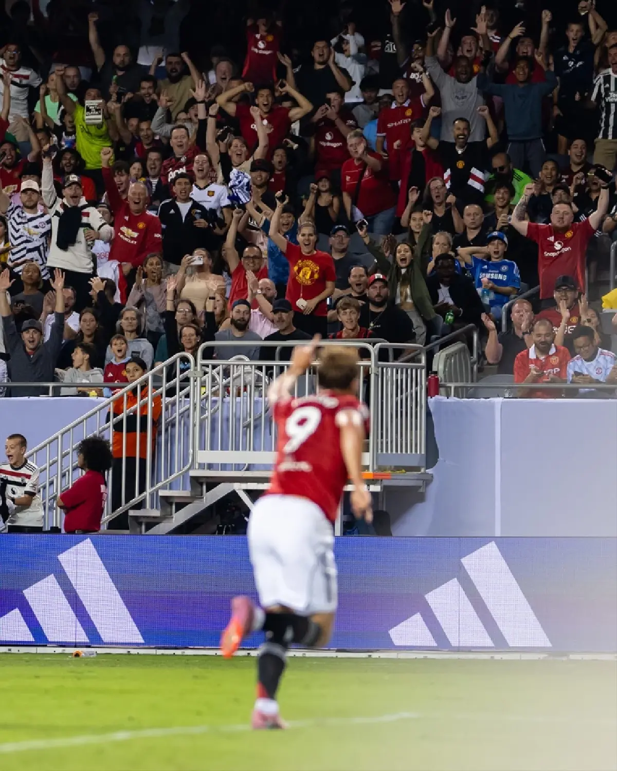 ผลบอล พรีเมียร์ลีก ซัมเมอร์ซีรีส์ แมนยู รัวถล่มบอร์นมัธ 4-1