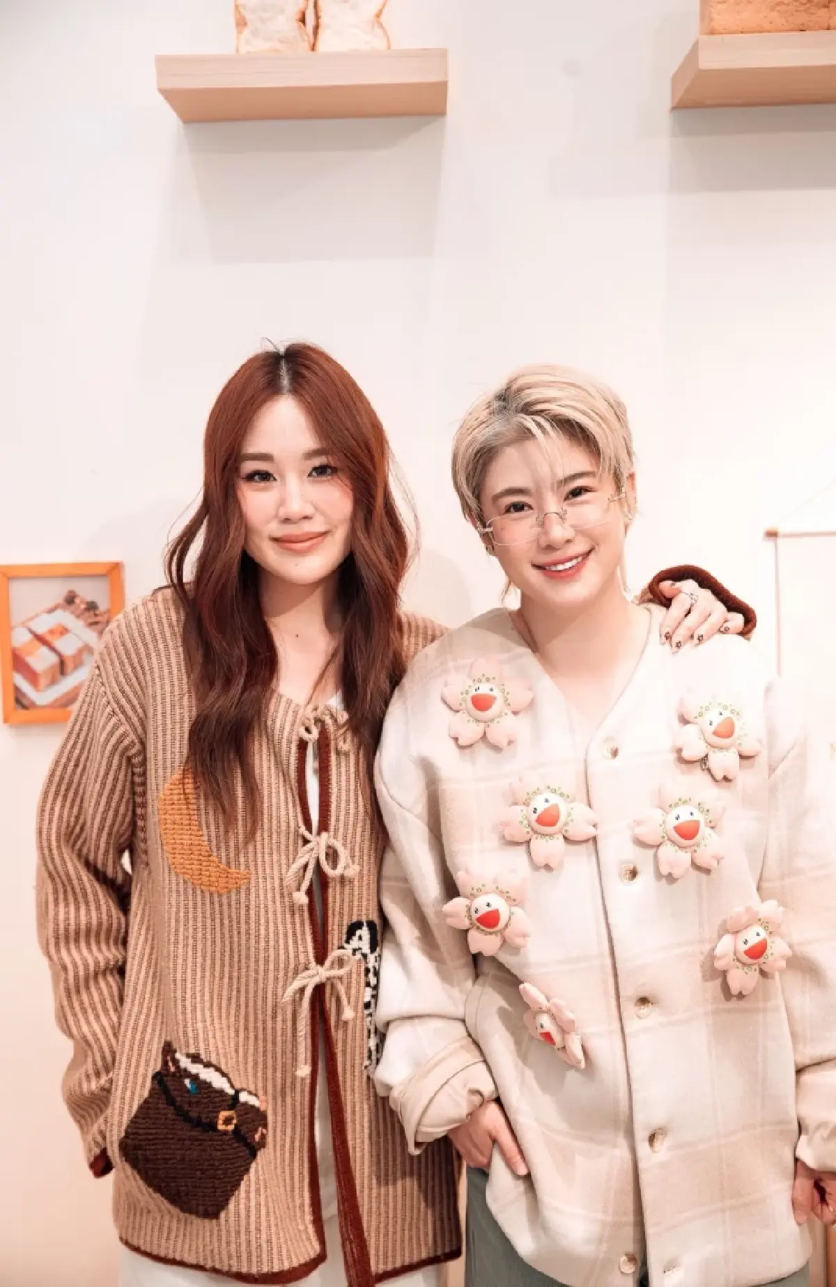 แนท-นันทนัช เอื้อศิริทรัพย์ และเกศ-ชุติมา เปรื่องเมธางกูร