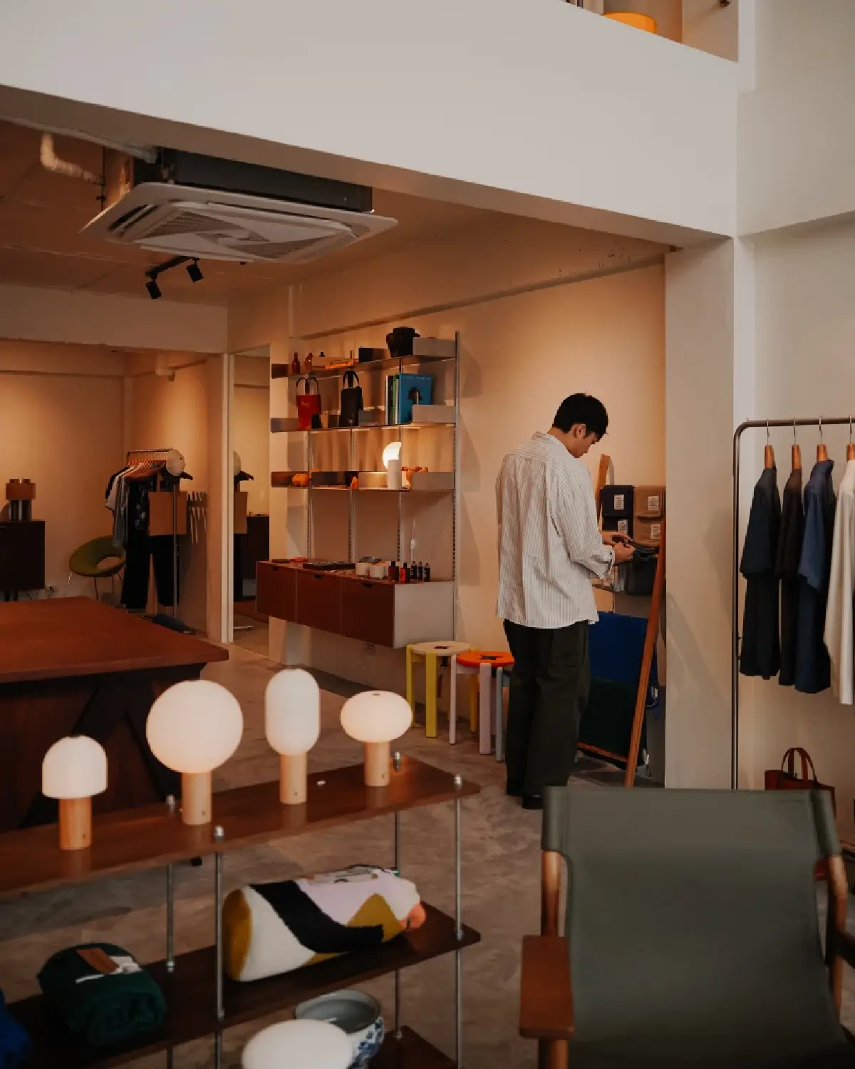 Fewer Better Things ฉีกกฎ Fast Fashion ไม่สนสนามอีคอมเมิร์ซ