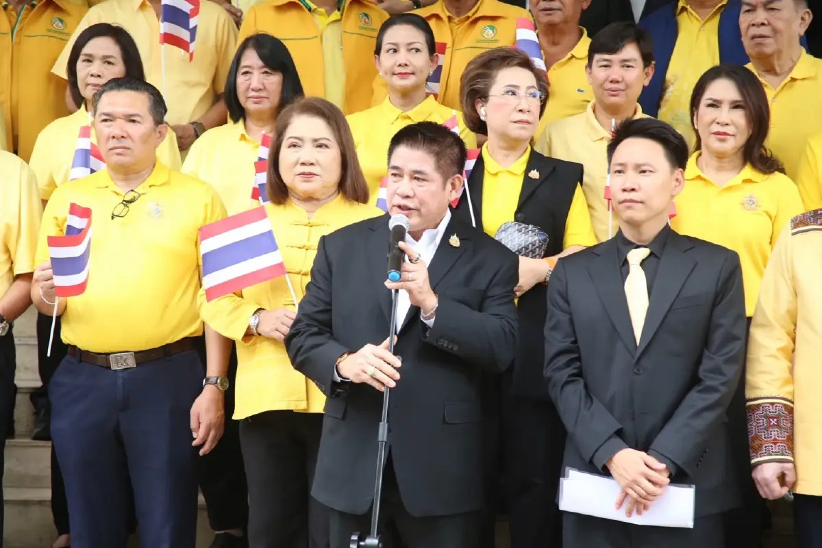 กระทรวงเกษตรฯ ตั้ง War Room พร้อมระดมของช่วยภัยชายแดนไทย-กัมพูชา