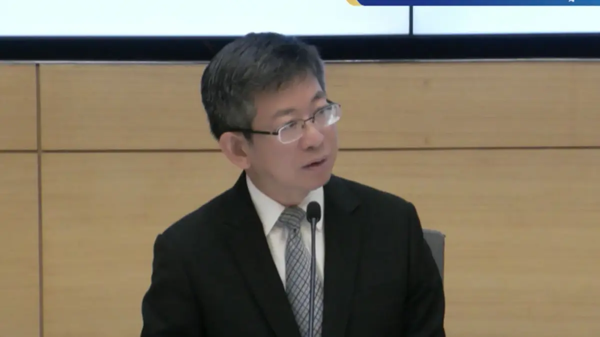 ภาษีทรัมป์ 36% กลับมาหลอน! "กอบศักดิ์" ชี้ไทยต้องกล้ายอมบางจุดเพื่อชนะทั้งกระดาน