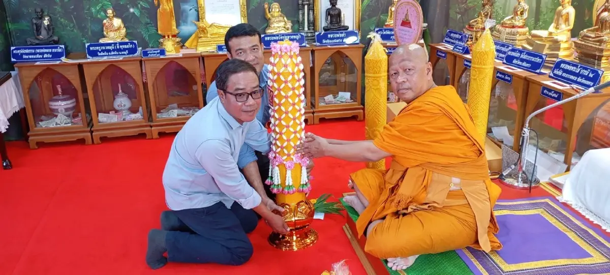 สวนนงนุชแห่เทียนพรรษา ถวาย 9 วัด สืบสานศูนย์กลางพุทธโลก