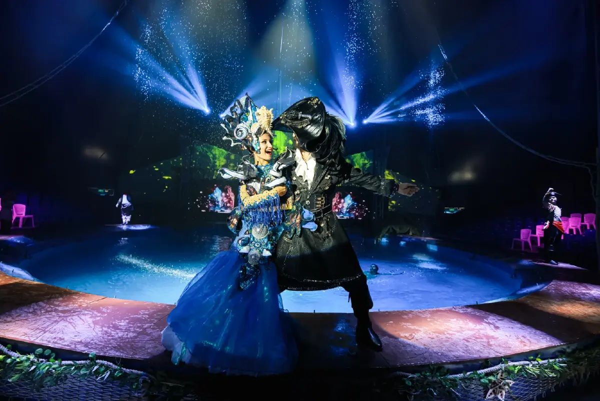 ภูเก็ตมีของใหม่ "Aqua Circus" โชว์กายกรรมเหินเวหา ผสานบัลเล่ต์กลางสายน้ำ