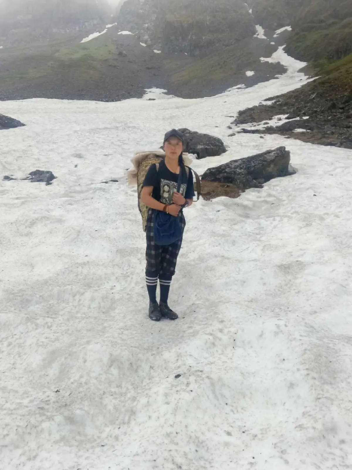 เทวาเดมา เจ้าของเรื่อง