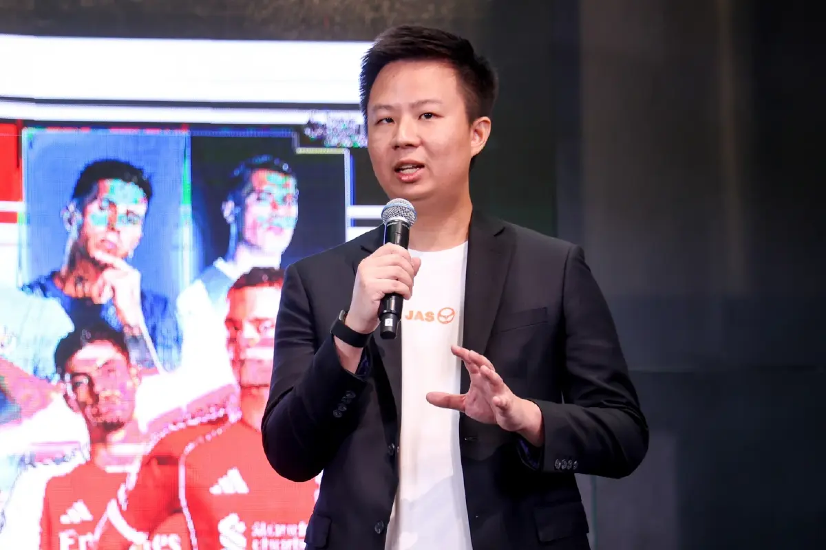 "เกมส์เอง" นำทัพ ขอบสนาม สู่ยุคใหม่ #1 Online Sports Entertainment