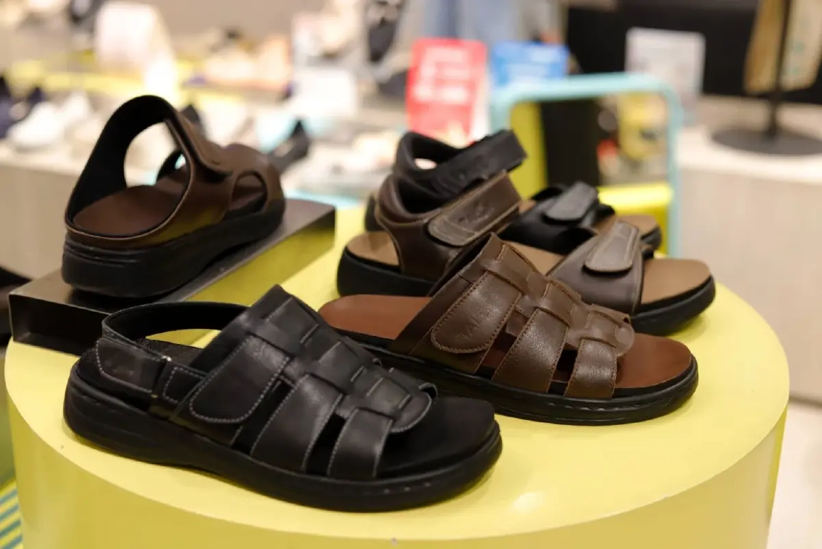 TALON สลัดภาพโรงงาน OEM สร้างแบรนด์ชิงตลาดรองเท้าสุขภาพ