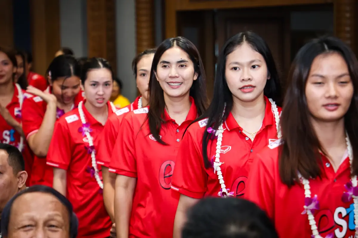 LIVE ถ่ายทอดสด วอลเลย์บอลหญิงทีมชาติ ไทย พบ ฟิลิปปินส์ ซีวีลีก 2025
