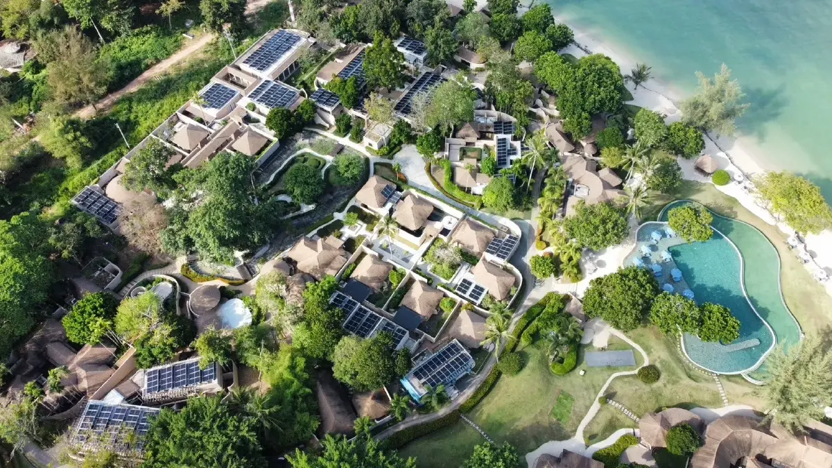 ดื่มด่ำความหรูหราพร้อมรักษ์โลกที่ The Naka Island Phuket