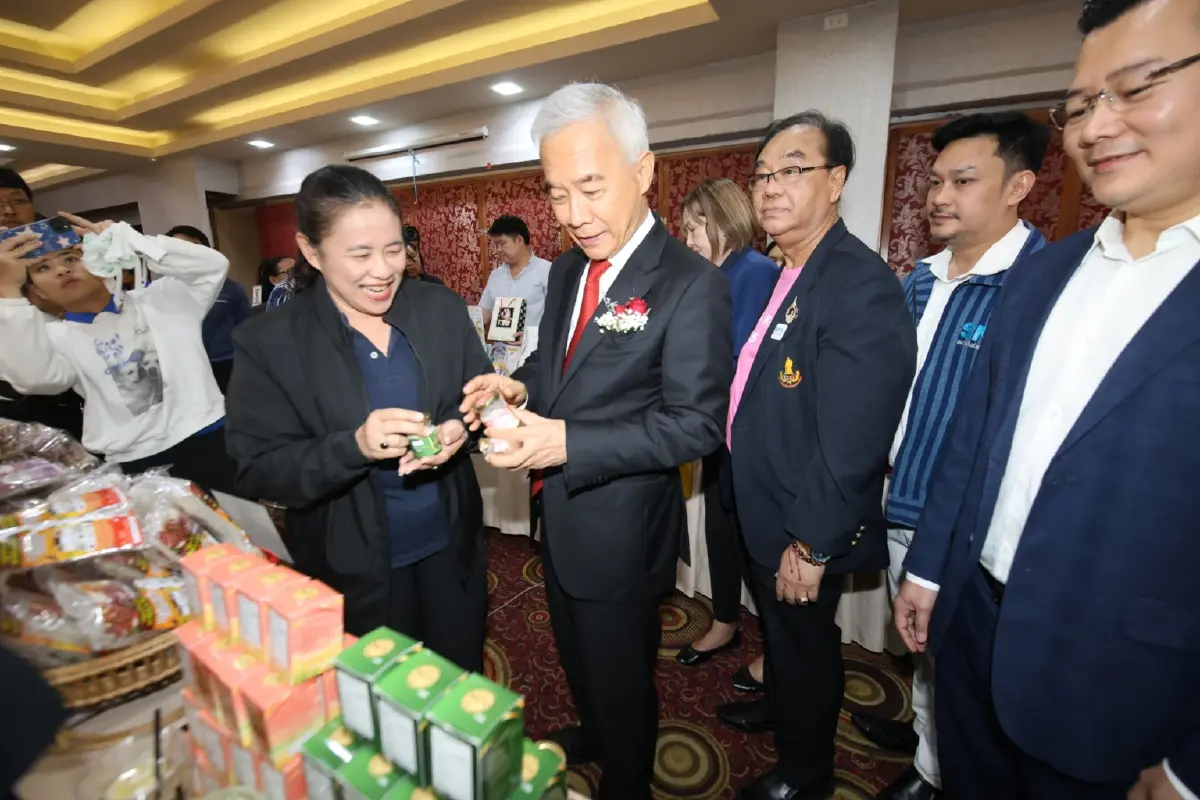 สุวัจน์ชี้ทางรอด SME ไทย แนะพึ่งโมเดิร์นเทรด ฝ่าสงครามการค้า