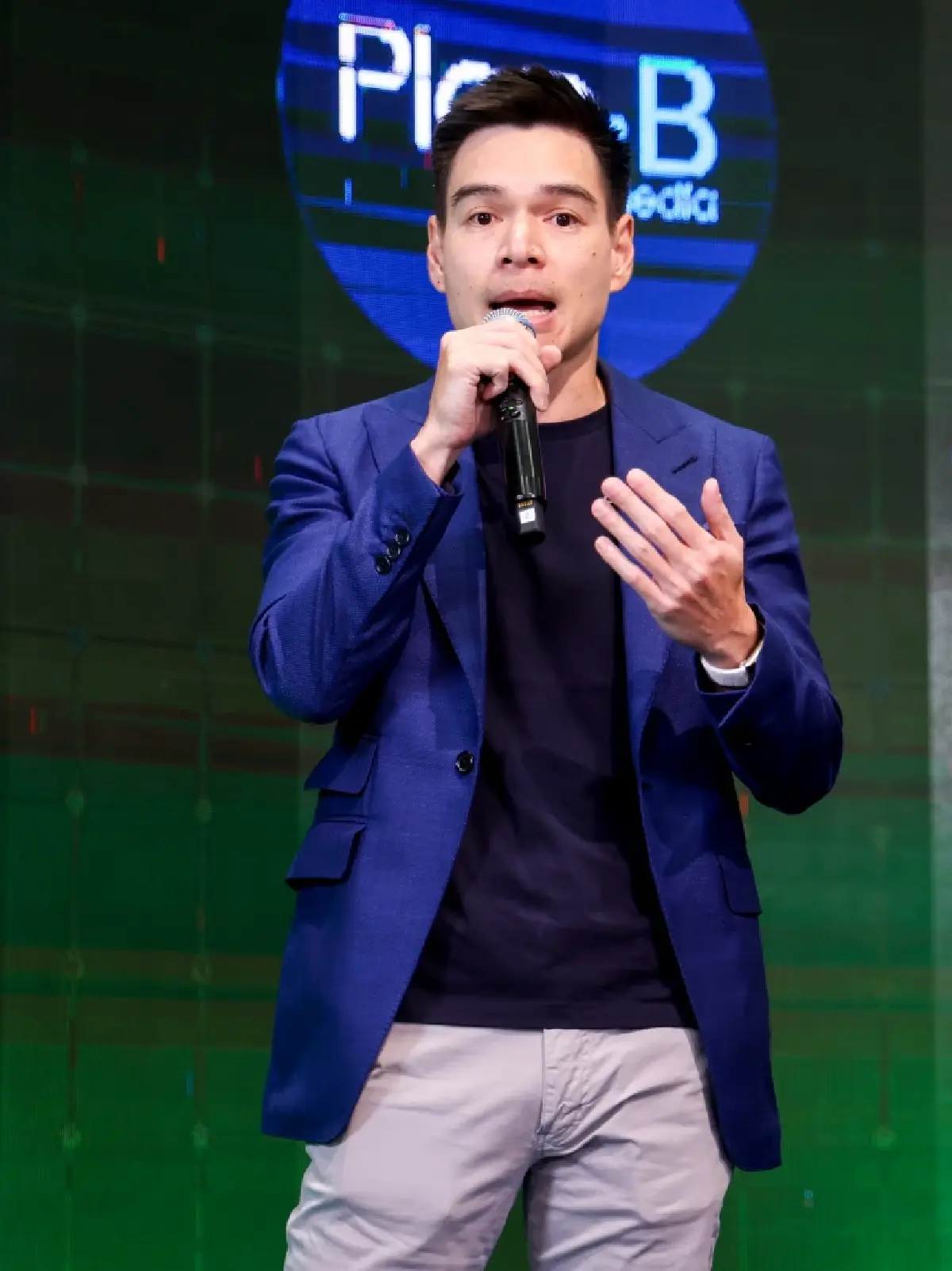 "เกมส์เอง" นำทัพ ขอบสนาม สู่ยุคใหม่ #1 Online Sports Entertainment