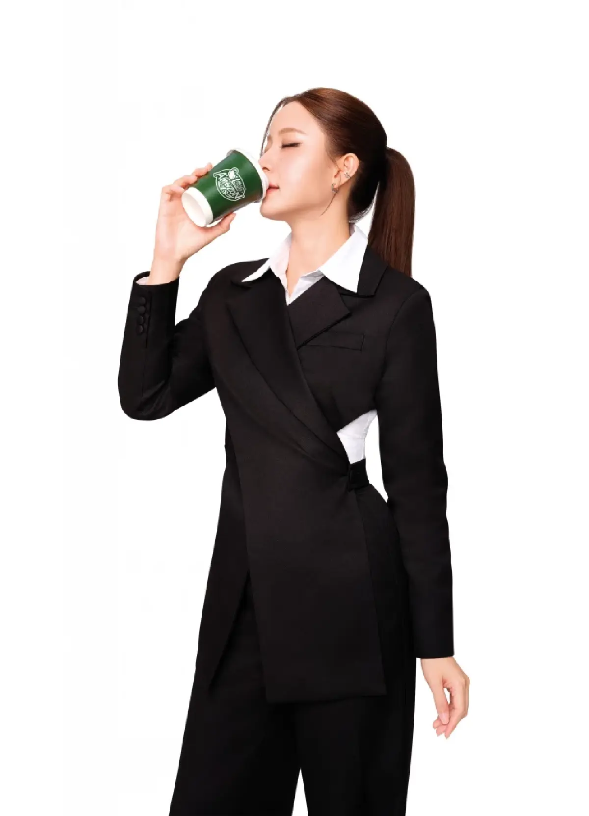 Café Amazon เปิดตัว “อเมซอน พรีเมียม Selected Cup” ดึงอิ้งค์ วรันธรสร้างประสบการณ์กาแฟพรีเมียม