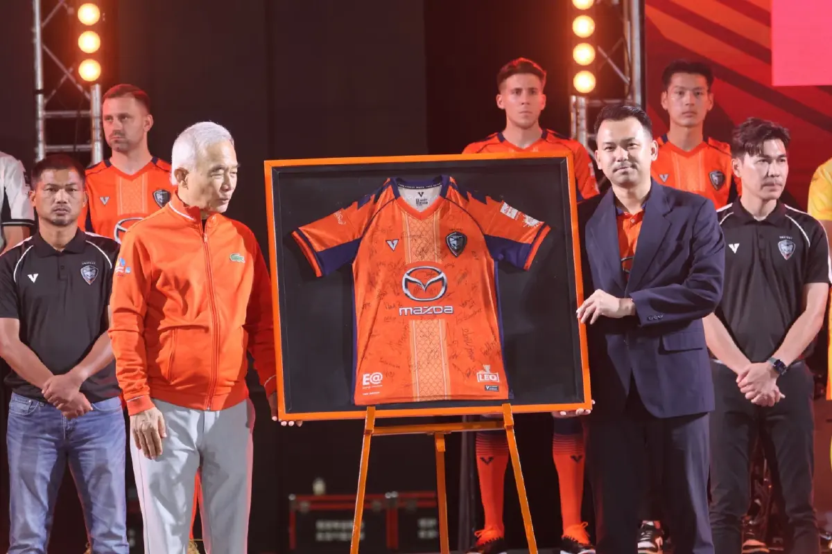 สวาทแคทเปิดตัว SWATCAT REBORN "โค้ชหระ" นำทัพ ลุยศึกไทยลีก 2025/26