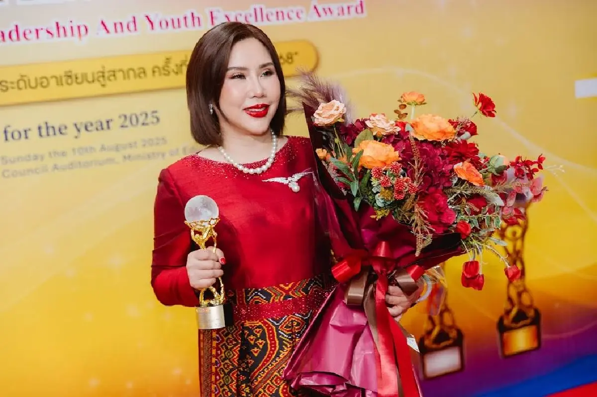 \"ดร.อรภัค\" คว้ารางวัลผู้นำด้านการศึกษาเอกชนไทย