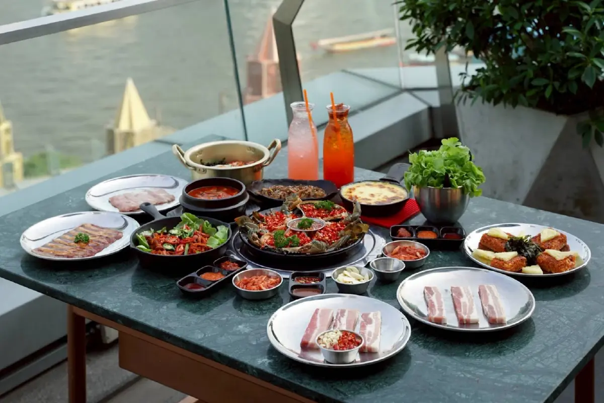 มื้ออร่อยแทนใจ พาคุณแม่ฉลองวันแม่ที่ไอคอนสยามและไอซีเอส