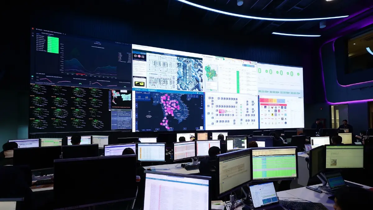 ทรู คอร์ปอเรชั่น เตรียมรับมือด่วน “พายุไต้ฝุ่นคาจิกิ” เร่งดูแลการสื่อสารมือถือและเน็ตบ้าน