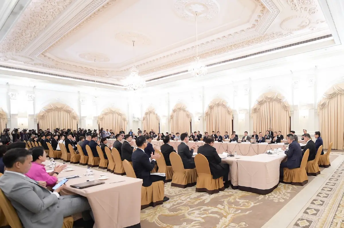 “ภูมิธรรม” ถกนักลงทุนระดับโลก ย้ำไทยสนับสนุนธุรกิจยั่งยืน