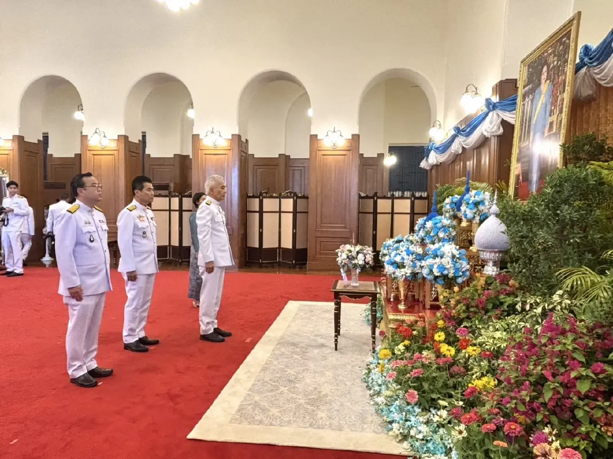 สุวัจน์-เทวัญ พร้อมคณะถวายพระพร สมเด็จพระพันปีหลวง 12 ส.ค.