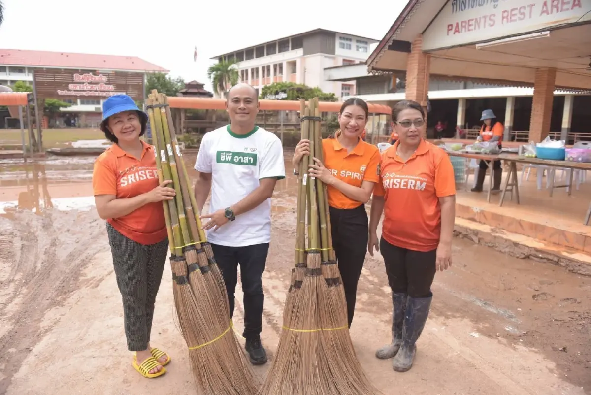 เครือซีพี ส่งมอบถุงกำลังใจ 1,000 ชุด พร้อมระดม “ซีพีอาสา” ลงพื้นที่ฟื้นฟูจังหวัดน่านหลังน้ำลด