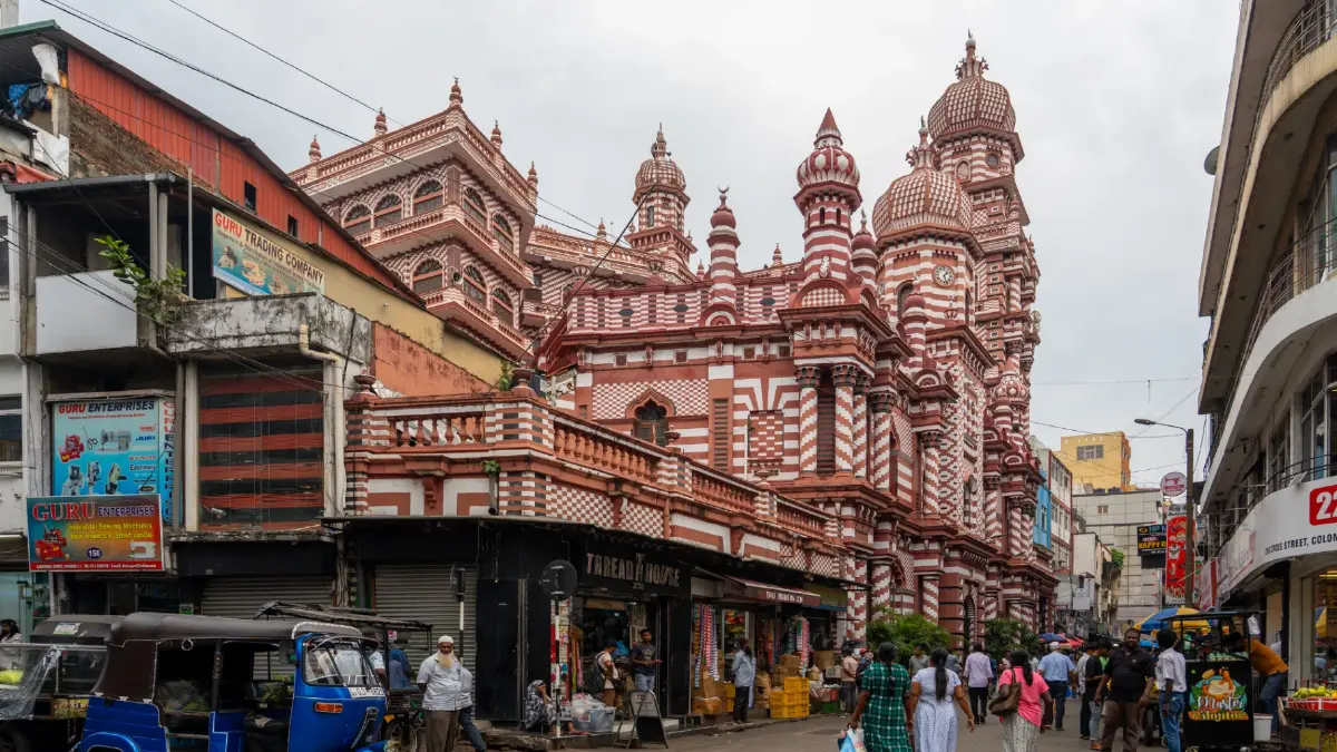 ส่องเทรนด์ท่องเที่ยวปี 2568: ไปไหนดี? ทำไมต้องฟูลเซอร์วิส?