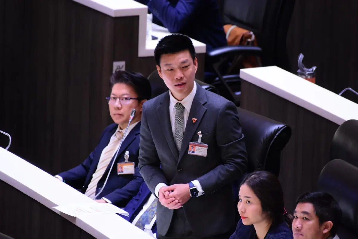 “เท้ง ณัฐพงษ์” อภิปรายนโยบาย“อนุทิน” ย้ำ! MOA จัดทำรัฐธรรมนูญใหม่