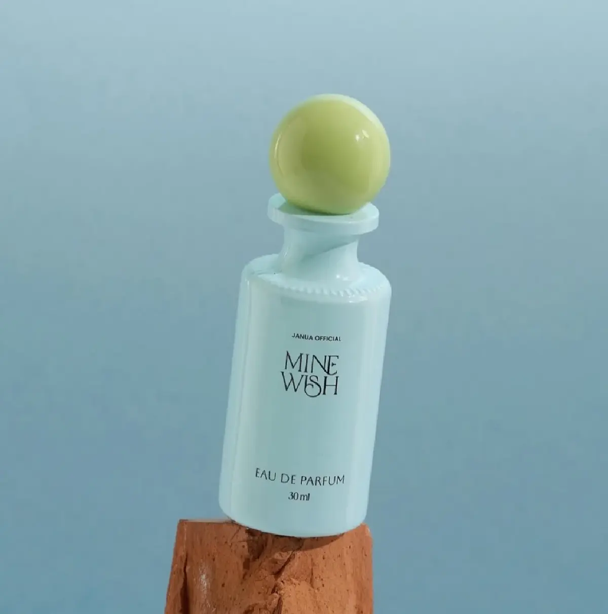 JANUA น้ำหอมแบรนด์ไทยที่แจ้งเกิด จากคำพูดของศิลปิน KPOP