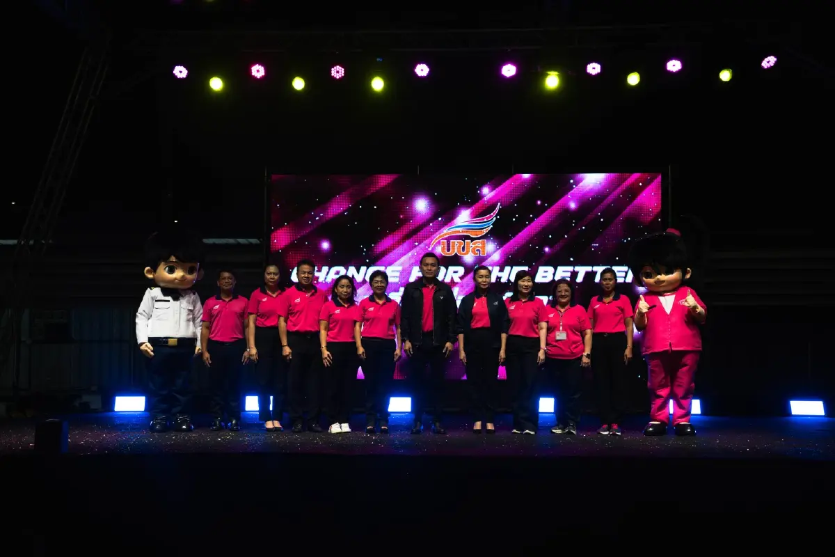บขส. เปิดตัวรถโดยสารใหม่มาตรฐานยูโร 5 พร้อมโชว์ชุดพนักงานสีชมพู